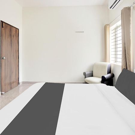 Hotel O Sri Manjunatha Deluxe Suites Bangalore Ngoại thất bức ảnh