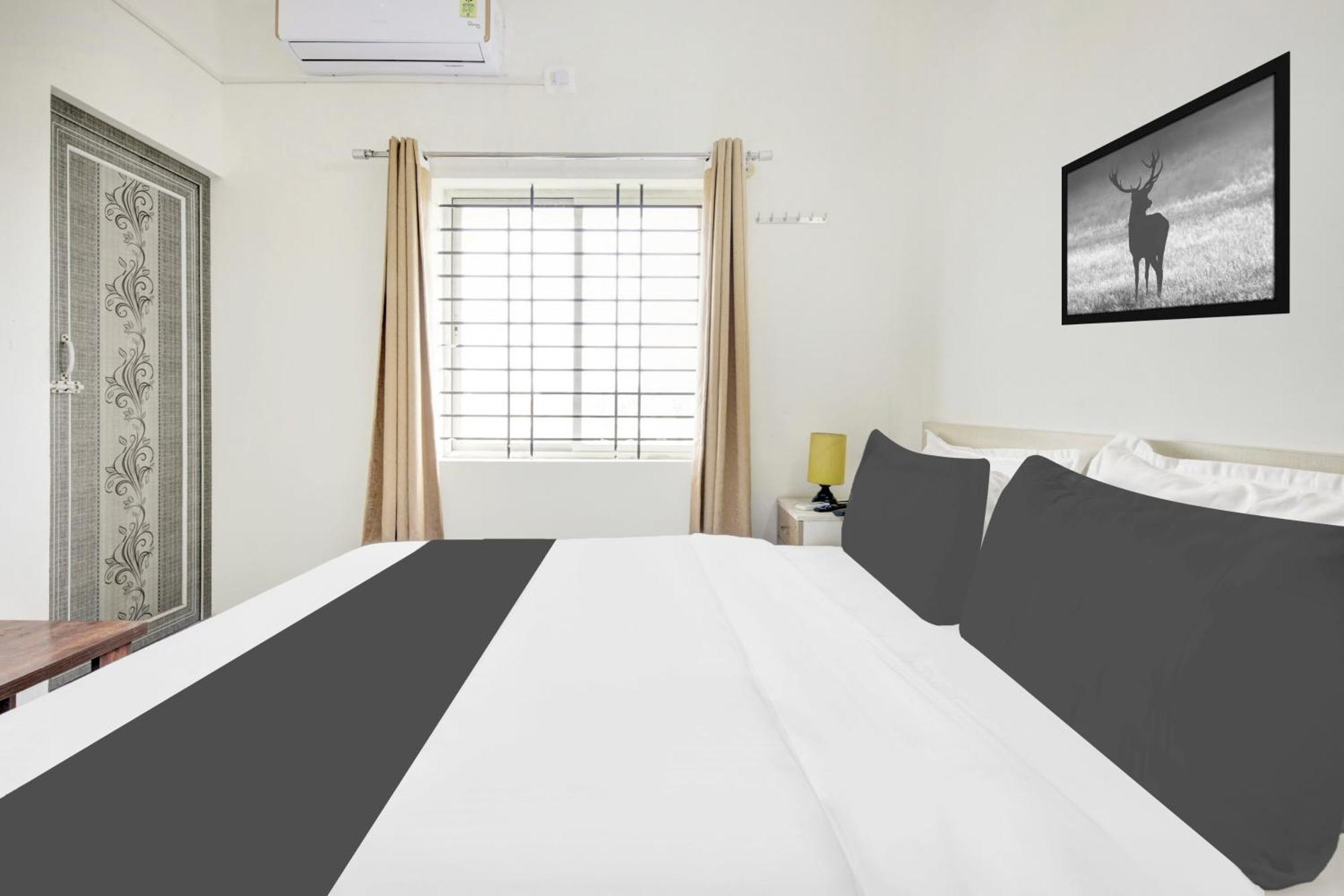 Hotel O Sri Manjunatha Deluxe Suites Bangalore Ngoại thất bức ảnh
